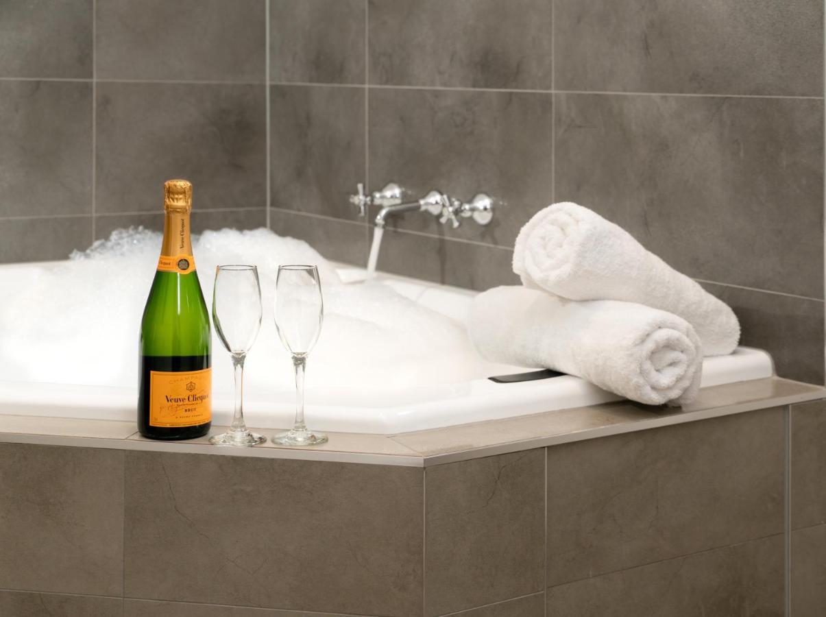 Boathouse Resort Studios And Suites Blairgowrie Eksteriør bilde