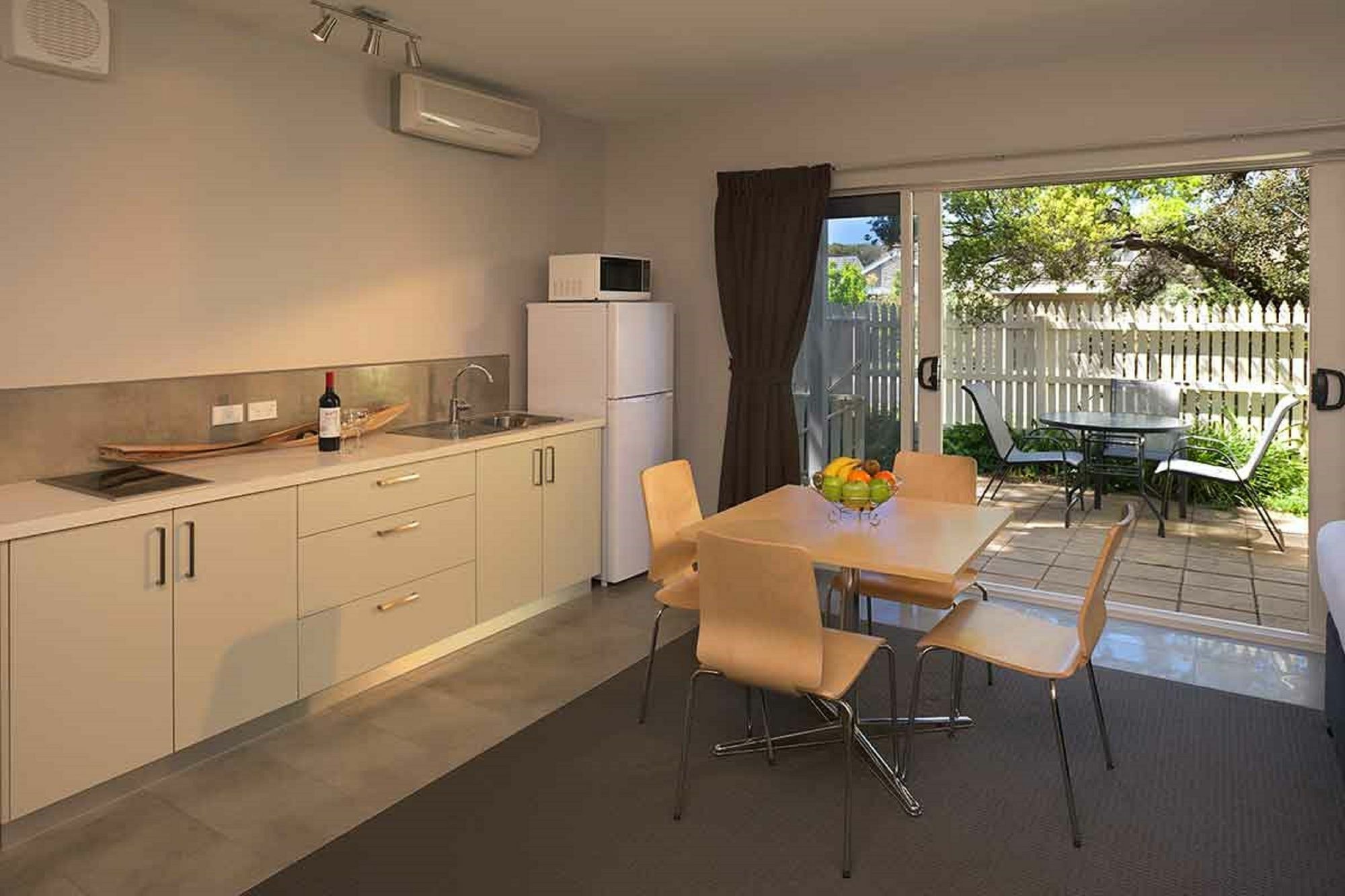 Boathouse Resort Studios And Suites Blairgowrie Eksteriør bilde