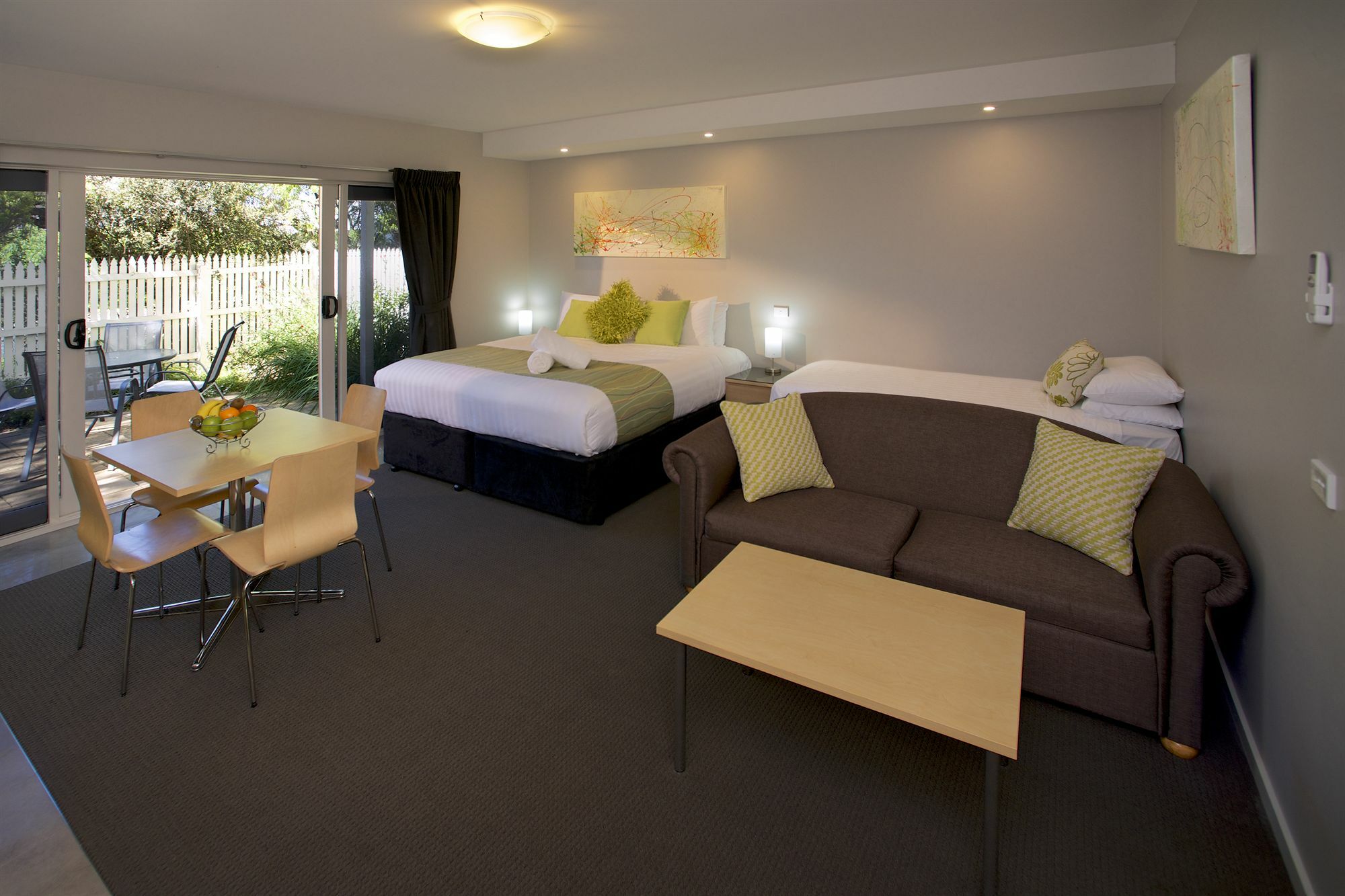 Boathouse Resort Studios And Suites Blairgowrie Eksteriør bilde